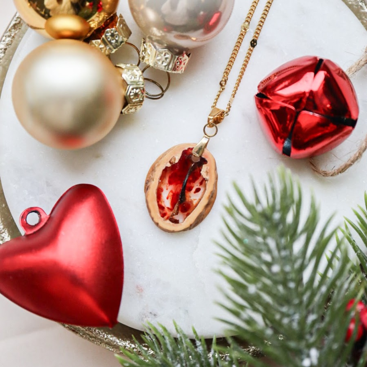 Oříšek pro Popelku - rudý