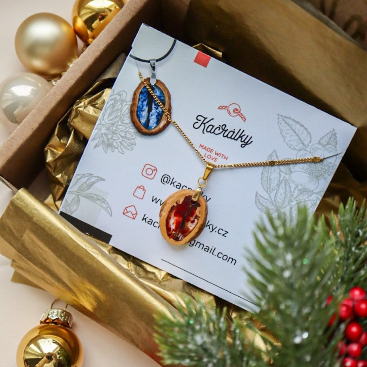 Oříšek pro Popelku - rudý