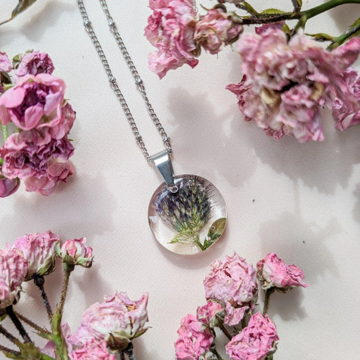 Náhrdelník vlčí mák 