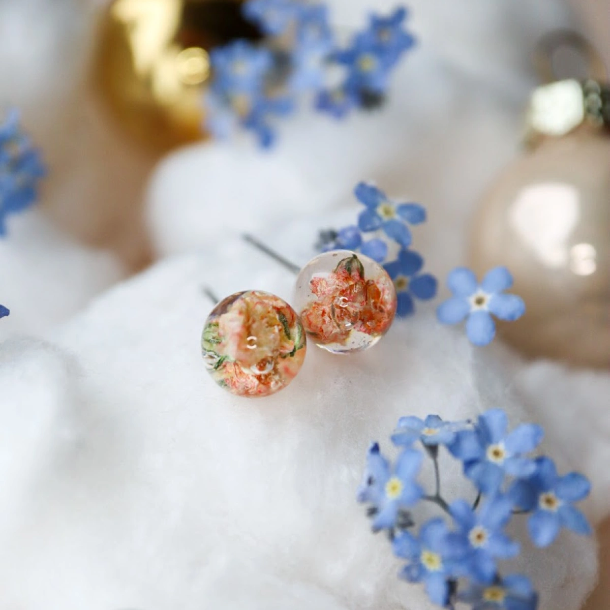 Náušnice kulička s nevěstiným závojem 