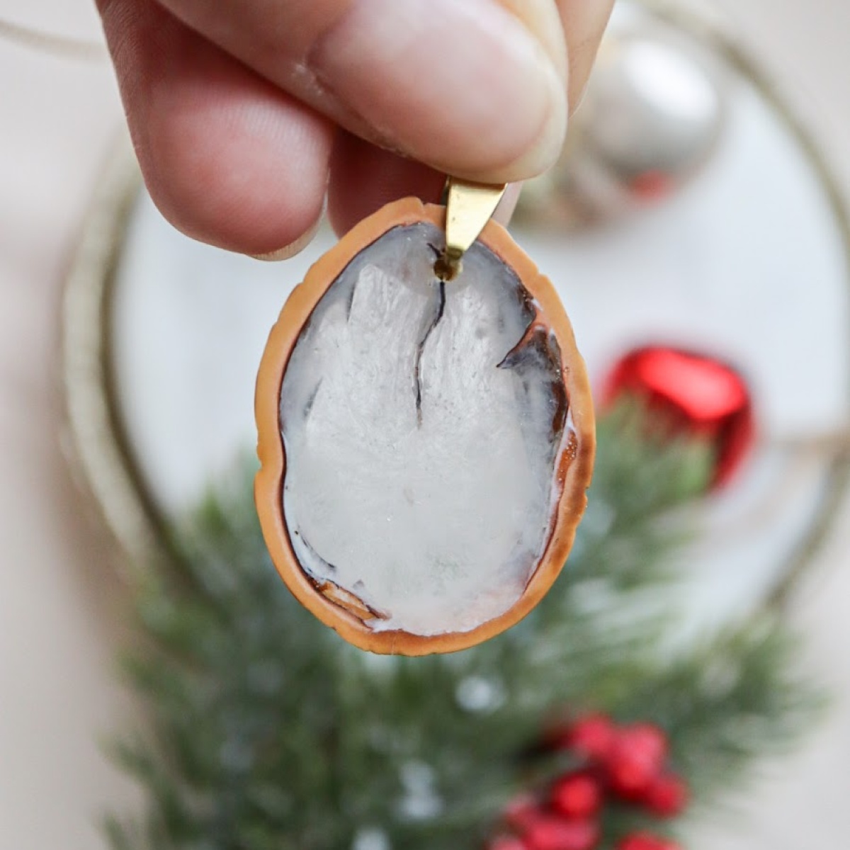 Oříšek pro Popelku - sněhový