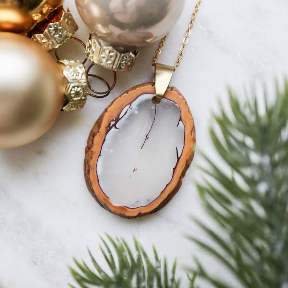 Oříšek pro Popelku - sněhový